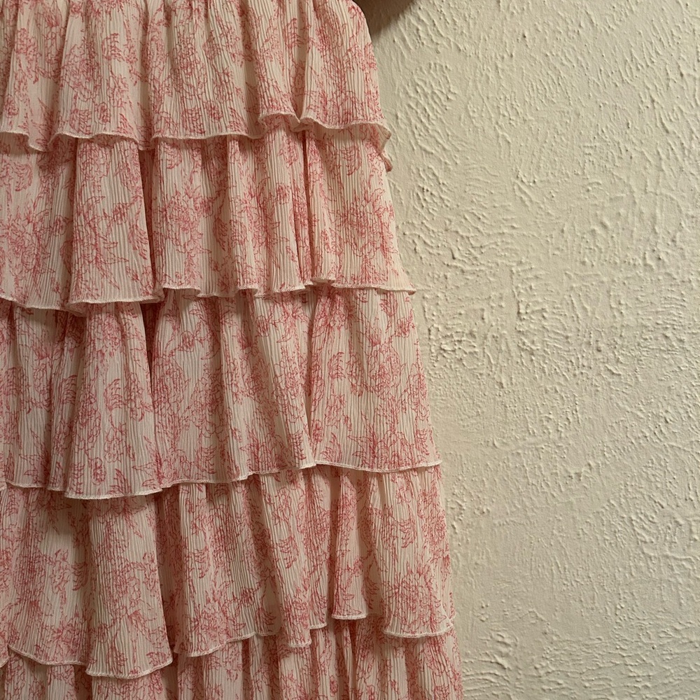 Elegant Pink Ruffle Midi Dress - Picture 5 of 9
